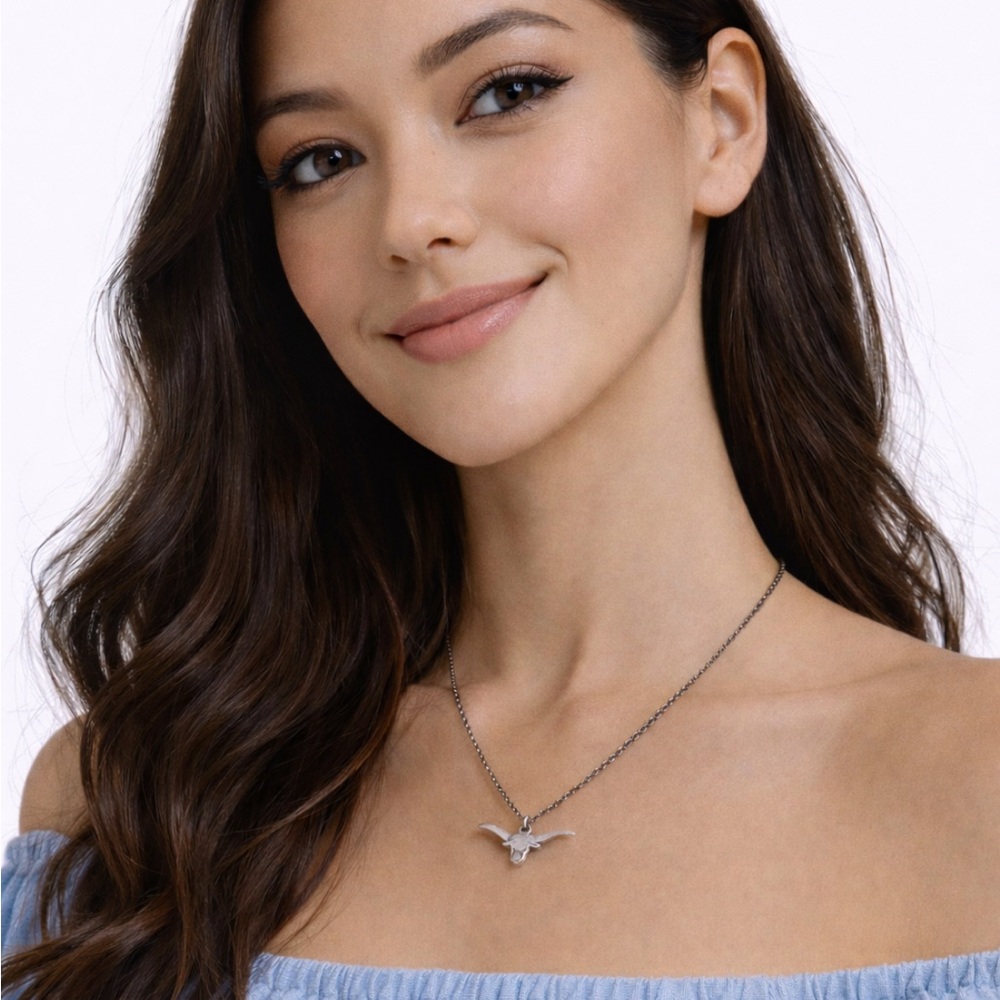 Silver Longhorn Pendant Necklace